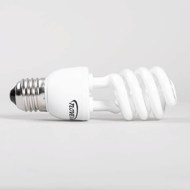 Bec Economic 13W E27 6400K – NOVELITE