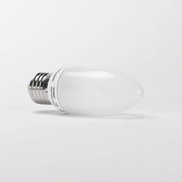 Bec Economic Lumanare 11W E27 6400K 107mm