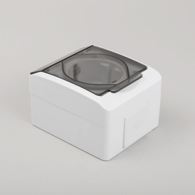 Priză cu capac PT IP54 – NOVELITE