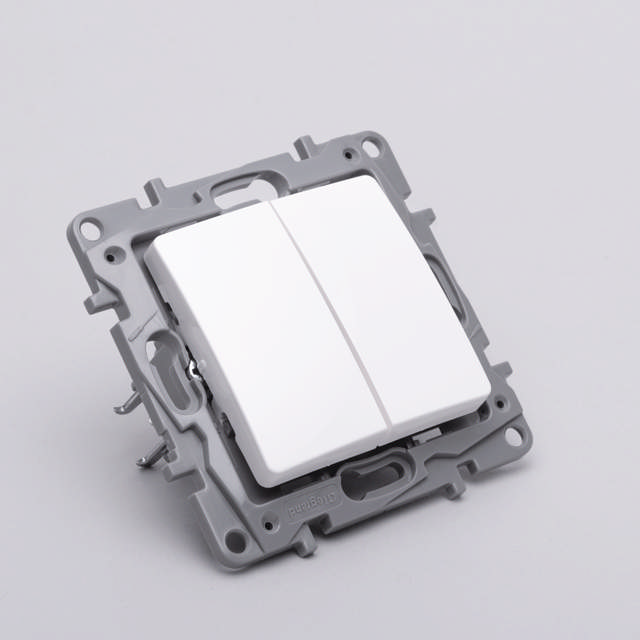 Mecanism Intrerupator Dublu Cap-Scara 10A, SALBEI 767102