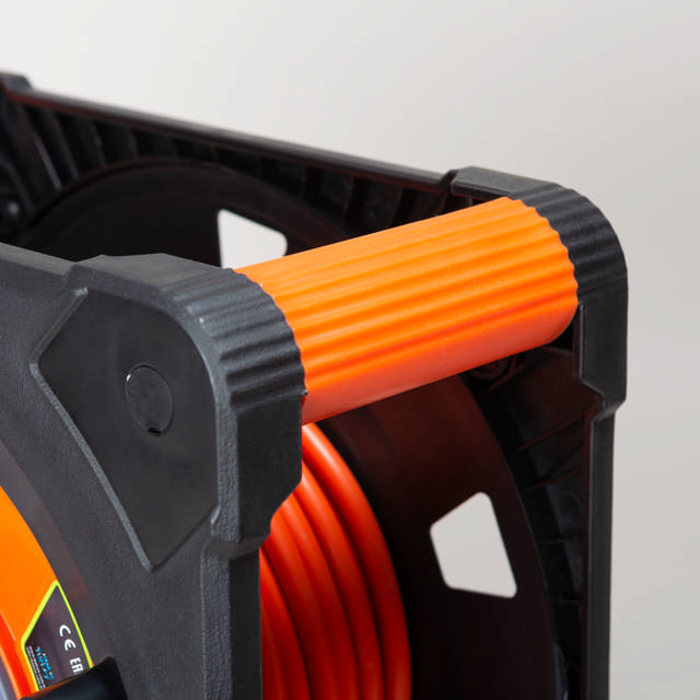 Derulator caseta 4 prize 40m 3X2.5 IP44, Emfanorm