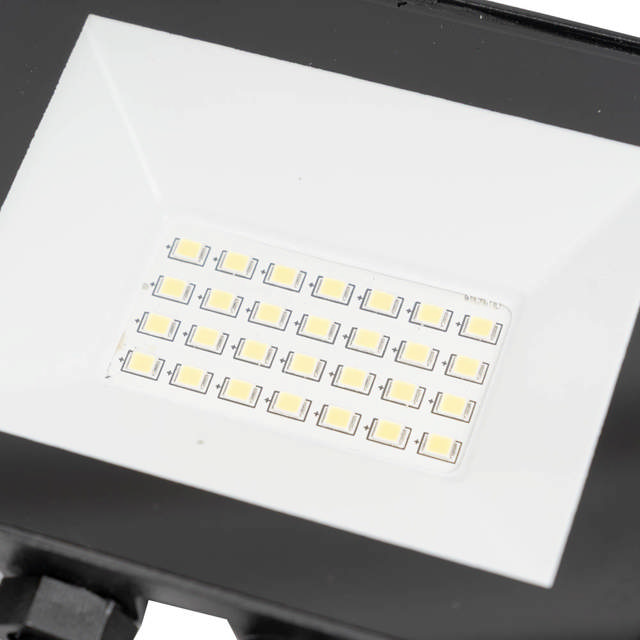 Proiector LED cu Senzor V4 20W 6500K IP44/IP65 - NOVELITE